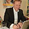 Tobias Herrmann will für die CDU in den Landtag einziehen. Dafür hat er die digitale Bürgersprechstunde ins Leben gerufen. Der Auftakt ...