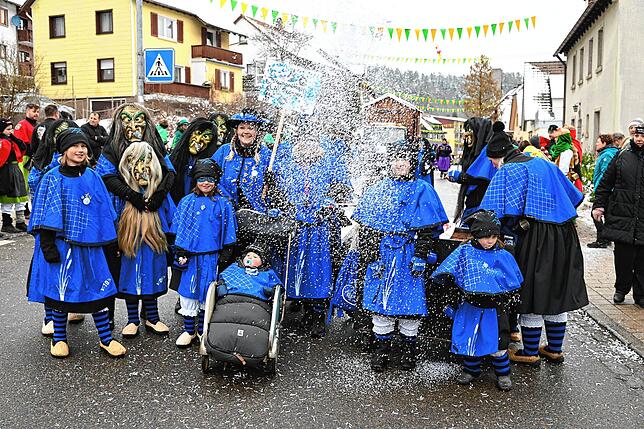 Bild 16: 50+1 Jahre Narrengilde Pfrieme-Stumpe Tennenbronn Kinderumzug