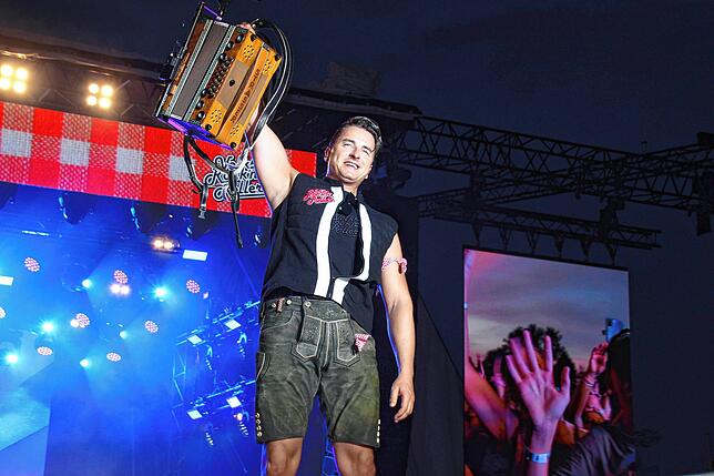 Bild 18: Andreas Gabalier begeistert auf dem Pfullywood-Festival: Die besten Bilder