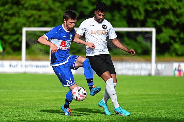 Bild 32: FC Erzingen siegt 4:1 im Hinspiel zum Landesliga-Aufstieg beim FC Emmendingen &ndash; wir haben Bilder