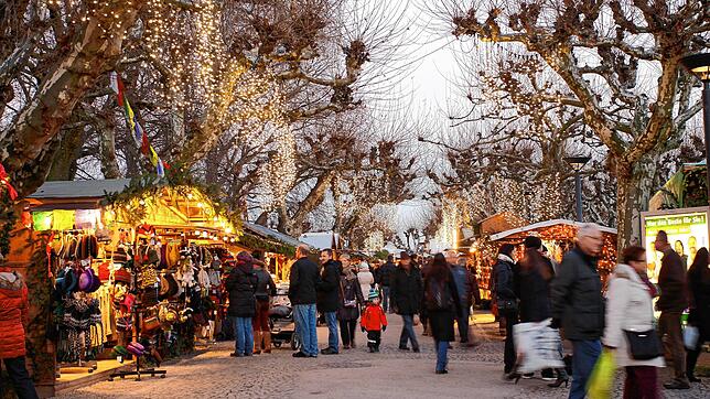 Der Konstanzer Weihnachtsmarkt (hier ein Archivbild aus dem Jahr 2016) kann dieses Jahr voraussichtlich wieder stattfinden.