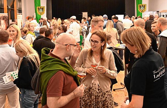 Bild 24: Bilder vom ersten Neubürgerempfang mit Vereinsaustausch in Bodman-Ludwigshafen