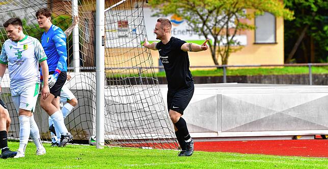 Bild 37: SG FC Wehr/Brennet besiegt den SV Herten mit 5:1 &ndash; und wir haben Bilder!