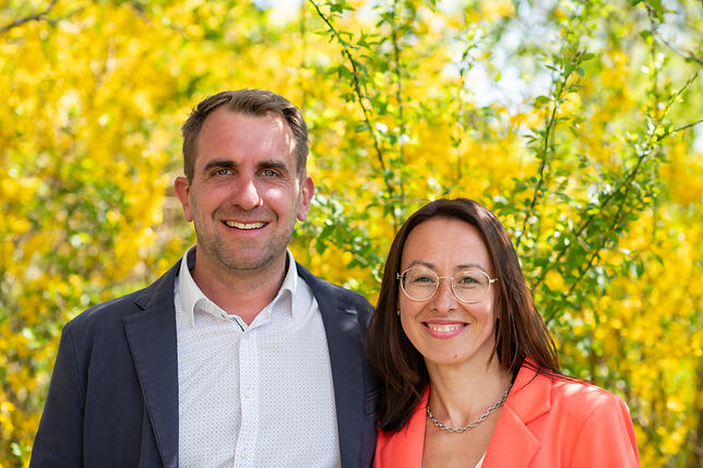 David Dilpert und Carina Dilpert betreiben bereits 18 Boarding-Appartements in Markdorf. Nun übernehmen sie auch die 18 Appartements im ...