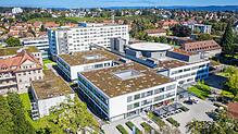 Die zweite Corona-Welle hat das Klinikum Konstanz erreicht. 30 Patienten kämpfen zurzeit gegen das Virus, drei von müssen intensiv ...