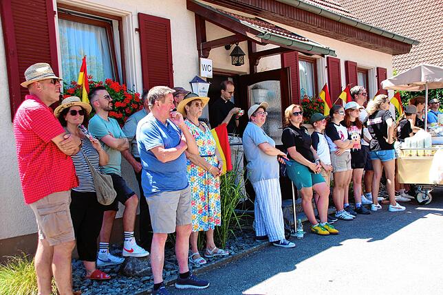 Bild 27: Dorf-Musik-Fest und Bezirksmusikfest in Menningen