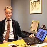 Was Handchirurg Steffen Baumeister zu seinen Auslandseinsätzen motiviert? Das ihm entgegengebrachte Vertrauen und der Teamgeist der ...