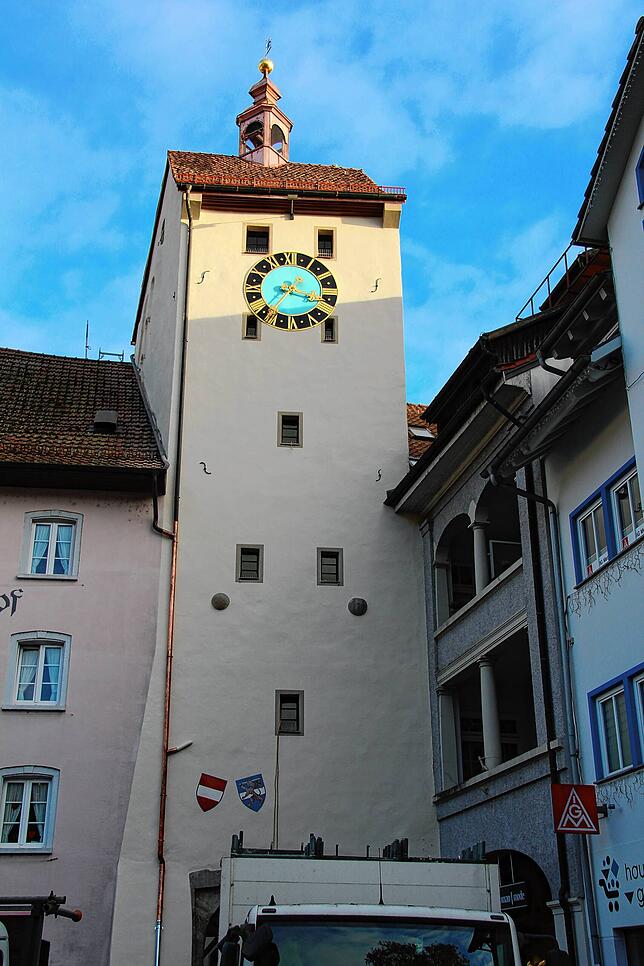 Die Sanierung des Unteren Tors in Waldshut war am 12. November 2024 abgeschlossen. Von Mittwoch bis Freitag, 13. bis 15. November, wurde ...