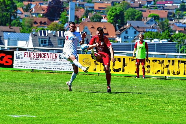 Bild 10: FC Erzingen besiegt den FC Schlüchttal mit 4:0 &ndash; und wir haben Bilder!
