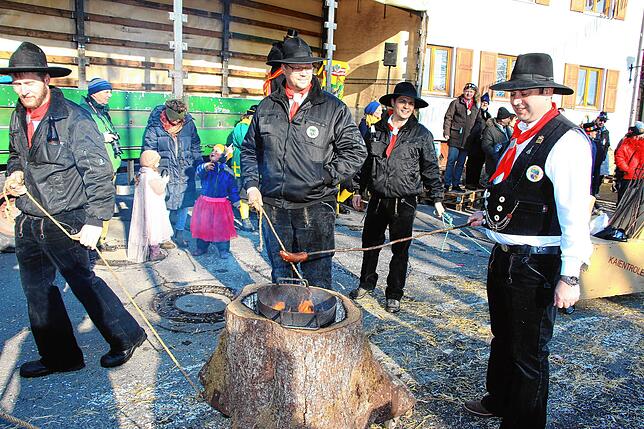 Bild 28: Die besten Bilder zum 60-jährigen Jubiläum des Narrenvereins Kuckucks I-Hager aus Bambergen