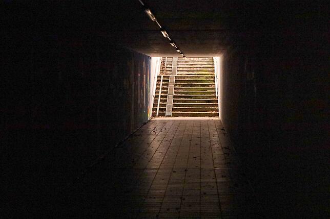 Durch den dunklen Tunnel mussten wochenlang auch viele Allmannsdorfer Schulkinder gehen und fühlten sich unwohl. Oder sie mieden die ...