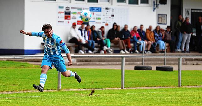 Bild 7: Unsere Bildergalerie vom Kreisliga-Spitzenspiel zwischen dem FC Hüfingen und der SG Triberg/Nußbach