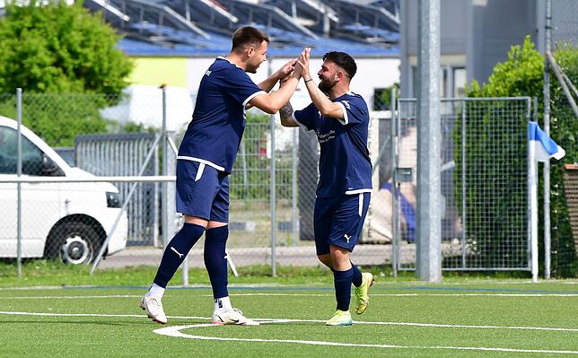 Bild 47: VfB Waldshut besiegt Bosporus FC Friedlingen mit 7:0 &ndash; und wir haben Bilder!
