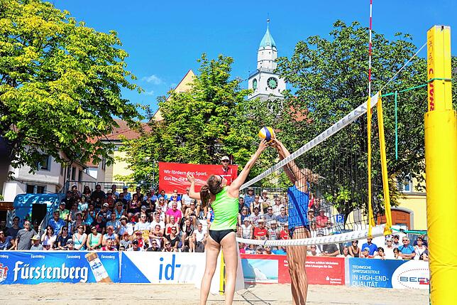 Beach-Volleyball wird es bei den „Beach-Days“ auch dieses Jahr geben. Allerdings nicht wie bisher auf dem Landungsplatz wie ...