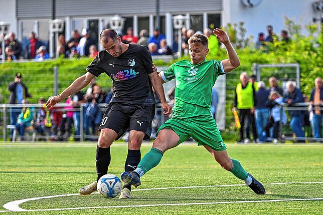 Bild 22: FC Wittlingen sichert sich mit 2:1 beim SV Herten den Meistertitel – und wir haben Fotos!