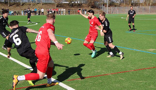 Bild 34: Die besten Bilder vom Landesliga-Verfolgerduell FC Pfaffenweiler gegen SC Konstanz-Wollmatingen