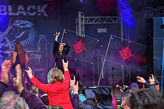 Bild 15: So heavy war der Tennenbronner Metalacker am Freitag