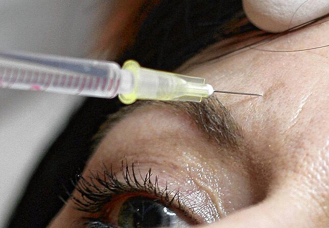 Vor allem die Frauen lassen sich mit Botox spritzen.