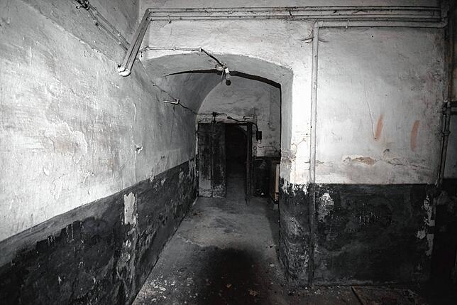 Bild 4: Exklusive Einblicke (2): Gewölbekeller, alte Wohnungen und Dachboden der Schlossbrauerei Espasingen