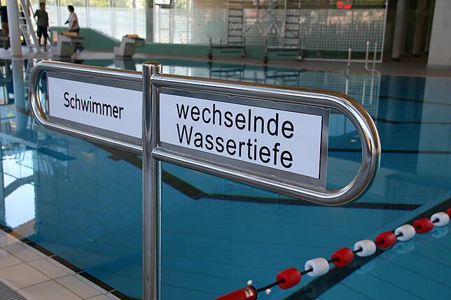 Bild 4: Hier können Häfler ab Samstag schwimmen, saunieren und entspannen: Ein virtueller Rundgang durch das neue Sportbad