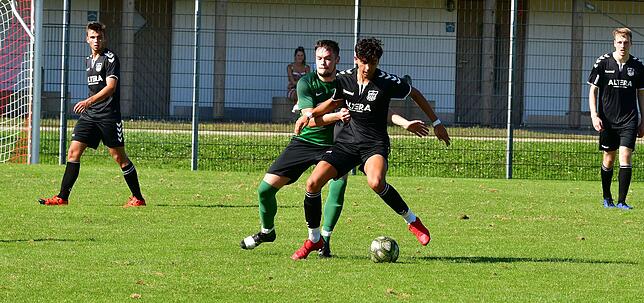 Bild 1: SV Herten holt nach 3:0-Führung nur ein 3:3 beim FV Lörrach-Brombach II &ndash; SV Herten &ndash; und wir haben Bilder!