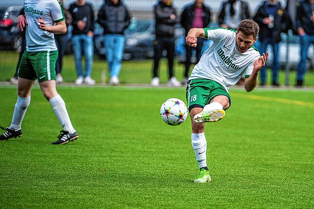 Bild 41: SV Nöggenschwiel gewinnt Derby beim SV Waldhaus mit 2:1 &ndash; und wir haben Bilder!