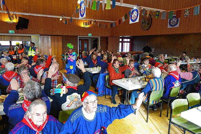 Bild 27: Beste Stimmung bei der Seniorenfasnet in Bonndorf. Wir haben die Bilder!
