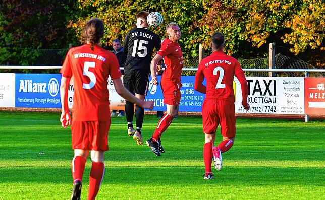 Bild 17: SV Buch siegt mit 2:0 beim enttäuschend auftretenden SV Jestetten &ndash; und wir haben die Bilder!