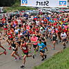 Und los geht&lsquo;s: Insgesamt begaben sich 440 Läuferinnen und Läufer beim 29. Wehratallauf der Lauffreunde Wehratal auf die 10,2 ...