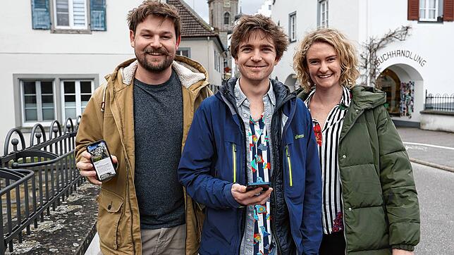 Freuen sich über die Einführung des zeigmal-App: Die beiden Entwickler Elias Greve (links) und Till Reitlinger zusammen mit ...