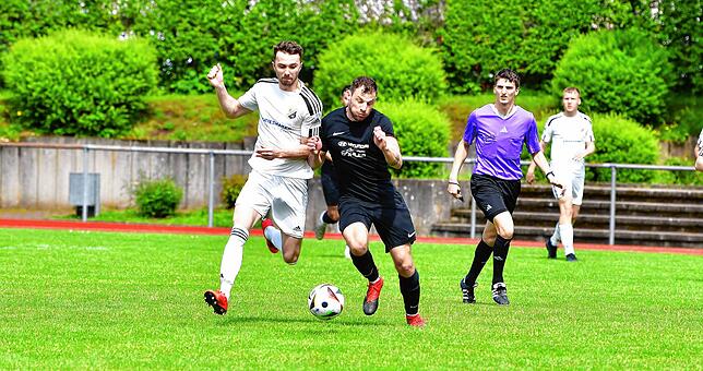 Bild 12: SG FC Wehr/Brennet siegt 8:0 gegen die U23 des SV 08 Laufenburg – und wir haben Bilder!