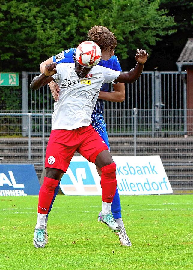 Bild 2: Unsere Bildergalerie vom Verbandsligaspiel zwischen SC Pfullendorf und 1. FC Rielasingen-Arlen
