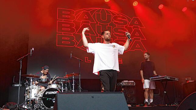 Bild 24: Die besten Bilder vom Bausa-Konzert auf dem Hohentwiel-Festival (Teil 1)