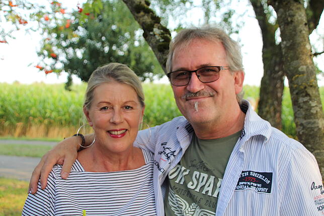 Nr.7: Christine Ewel-Weber mit Sandro Moll aus Mengen: „Wir haben uns früher oft in einem halb verfallenen Weltkriegsbunker getroffen. ...