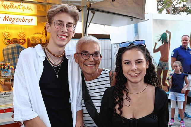 Bild 14: Endlich wieder Dettinger Dorffest! Hier gibt‘s die Bilder