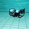 Der Tauchroboter bei den ersten Tests im Hallenbad.