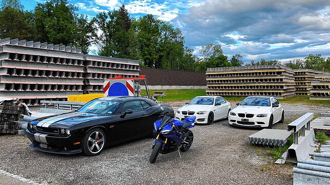 Eine Auswahl der Autos, die der Kantonspolizei St. Gallen am Sonntag, 3. Mai, bei Kontrollen ins Netz gegangen sind. Seit Wochen gehen ...