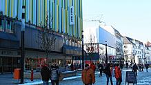 Das Karstadt-Warenhaus in der Singener Innenstadt. In der dritten Insolvenz des Unternehmens Galeria Karstadt Kaufhof beginnt erneut das ...