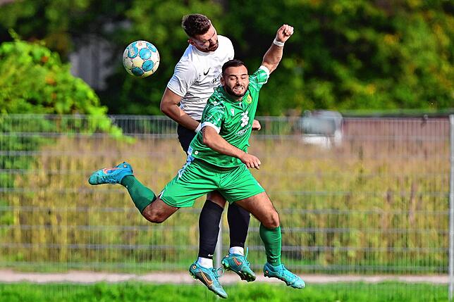 Bild 9: SV Herten besiegt die SG FC Wehr/Brennet mit 3:2 &ndash; und wir haben Bilder!