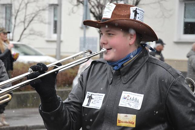 Bild 12: Bilder vom Narrensprung beim Ringtreffen des Alemannischen Narrenrings (Teil 1)