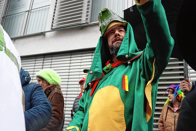 Bild 13: Fasnacht in Frickingen: So wurden die Hippies im Rathaus abgesetzt – Jetzt die besten Bilder sehen!