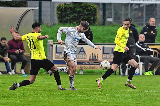 Bild 27: SV 08 Laufenburg verliert beim FV Herbolzheim mit 0:2 &ndash; wir haben Bilder!