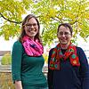 Kennen sich mit den Problemen der Schulbedarfsentwicklung aus: Vanessa Leiber (links) von der Abteilung Schulen und Sport und Brigitte ...