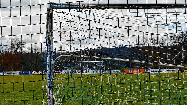 Corona-Zwangspause: Die Fußballverbände haben ein sofortiges Spielverbot im Amateurfußball ausgesprochen.