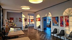 Die diesjährige Winterausstellung der Bad Dürrheimer Künstler findet wieder im Kurgarten-Restaurant statt. Bild: Adelheid Schelkle-Danneck