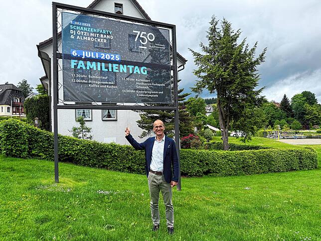 Schonachs Bürgermeister Jörg Frey lädt zum Familientag am onntag, 6. Juli, ein, wenn sich alle nach dem Auftritt von DJ Ötzi erholt ...