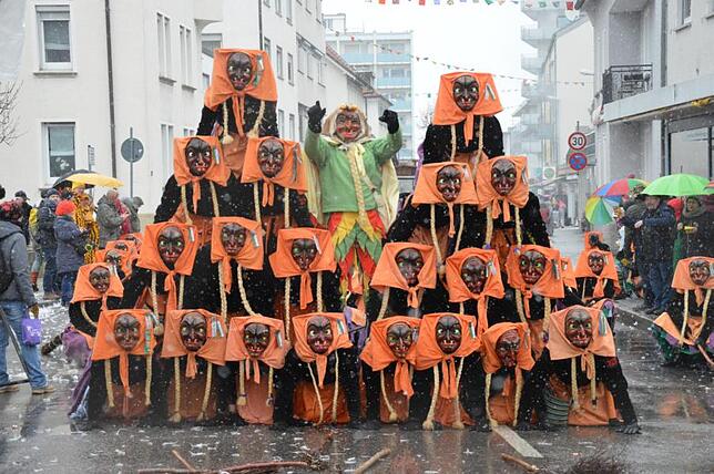 Bild 16: Bilder vom Narrensprung beim Ringtreffen des Alemannischen Narrenrings (Teil 3)