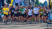 Um 18 Uhr fiel der Startschuss zum siebten Firmenlauf in Friedrichshafen.