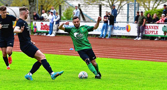 Bild 27: SV Herten setzt sich mit 4:2 bei der SG FC Wehr/Brennet durch &ndash; und wir haben Bilder!
