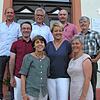 Abschied und Ehrung: Claudie Hemmemann, Franziska Dannecker (vorne, v.l.) Armin Strobel, Marita Gutenkunst, Michael Demond (Mitte, v.l.) ...